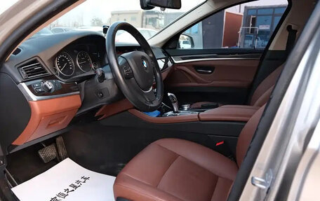 BMW 5 серия, 2015 год, 3 950 007 рублей, 7 фотография