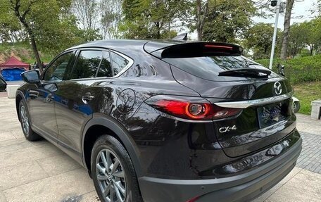 Mazda CX-4, 2022 год, 2 060 000 рублей, 4 фотография