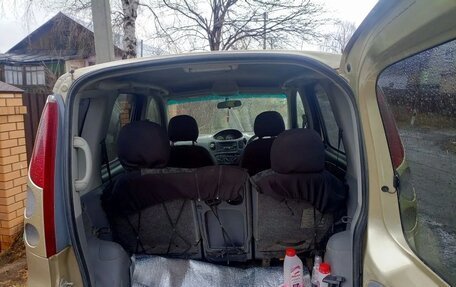 Toyota FunCargo, 2000 год, 299 000 рублей, 5 фотография