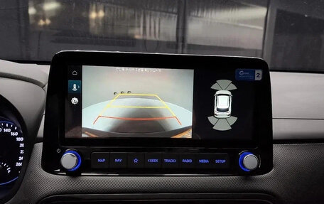 Hyundai Kona I, 2022 год, 1 550 000 рублей, 8 фотография