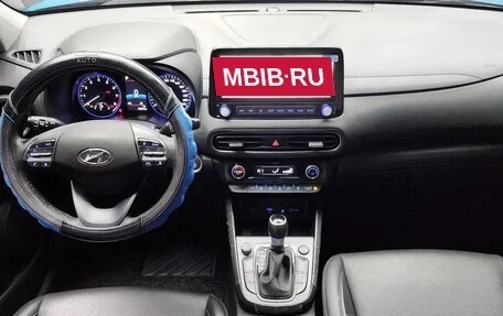 Hyundai Kona I, 2022 год, 1 550 000 рублей, 5 фотография