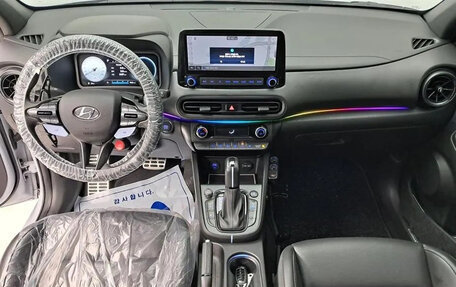 Hyundai Kona I, 2022 год, 2 195 000 рублей, 6 фотография