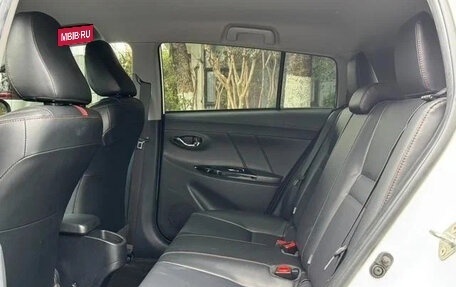 Toyota Yaris XP150 рестайлинг, 2022 год, 1 199 123 рублей, 13 фотография