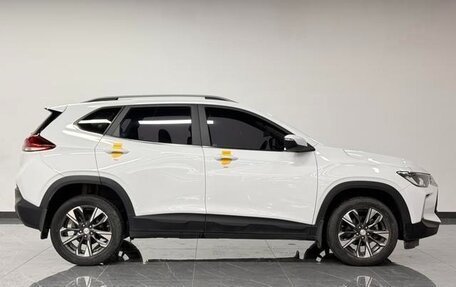 Chevrolet Tracker, 2021 год, 1 050 009 рублей, 4 фотография