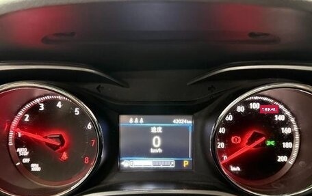 Chevrolet Tracker, 2021 год, 1 050 009 рублей, 15 фотография