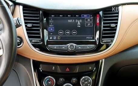 Chevrolet Trax, 2022 год, 1 320 000 рублей, 8 фотография