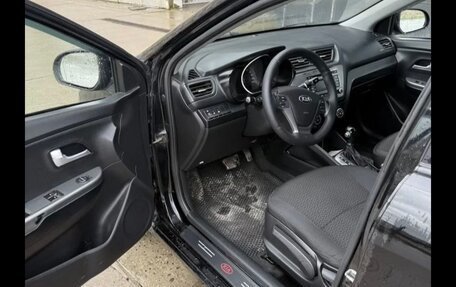 KIA Rio III рестайлинг, 2017 год, 750 000 рублей, 7 фотография