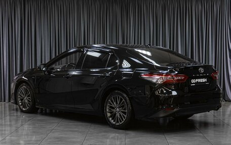 Toyota Camry, 2018 год, 3 021 000 рублей, 2 фотография