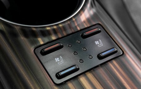 Toyota Camry, 2018 год, 3 021 000 рублей, 17 фотография