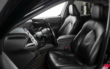 Toyota Camry, 2018 год, 3 021 000 рублей, 13 фотография