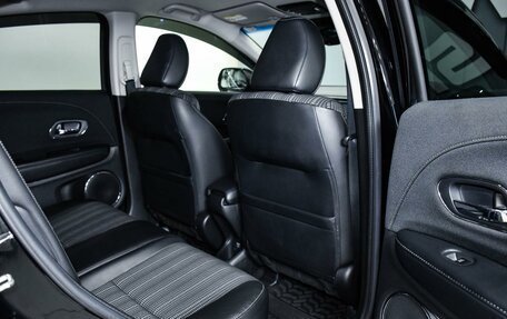 Honda Vezel, 2015 год, 1 499 000 рублей, 13 фотография