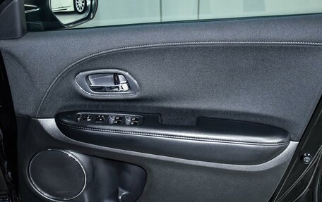 Honda Vezel, 2015 год, 1 499 000 рублей, 26 фотография