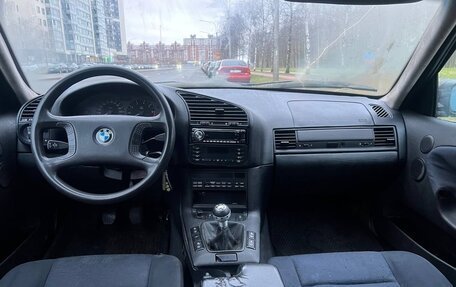 BMW 3 серия, 1998 год, 260 000 рублей, 12 фотография