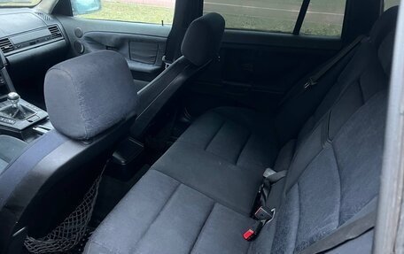 BMW 3 серия, 1998 год, 260 000 рублей, 13 фотография