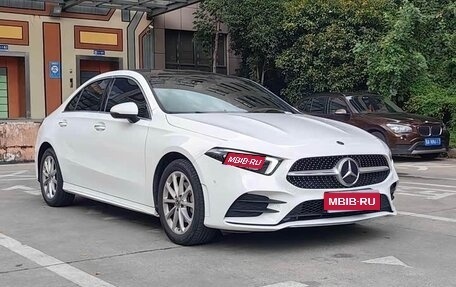 Mercedes-Benz A-Класс, 2022 год, 1 840 000 рублей, 1 фотография