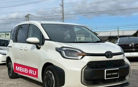 Toyota Sienta, 2022 год, 1 085 027 рублей, 5 фотография