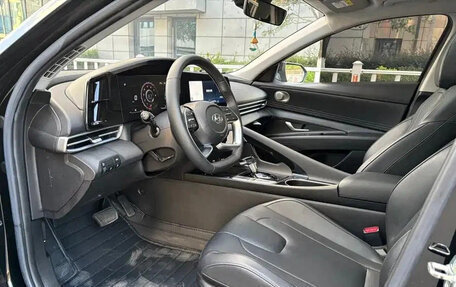 Hyundai Elantra, 2022 год, 1 190 190 рублей, 8 фотография