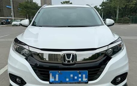 Honda Vezel, 2021 год, 1 290 000 рублей, 2 фотография