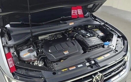 Volkswagen Tiguan II, 2022 год, 2 850 005 рублей, 11 фотография