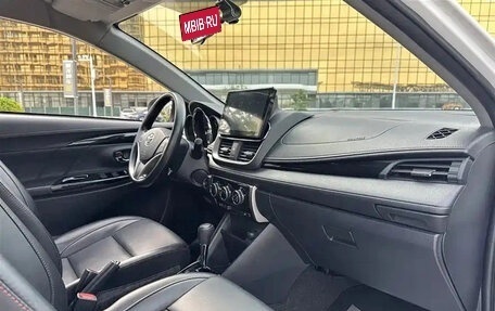 Toyota Yaris XP150 рестайлинг, 2022 год, 1 230 190 рублей, 9 фотография