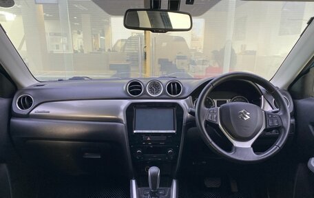 Suzuki Escudo IV, 2015 год, 1 579 000 рублей, 17 фотография