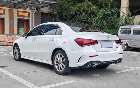 Mercedes-Benz A-Класс, 2022 год, 1 840 000 рублей, 6 фотография