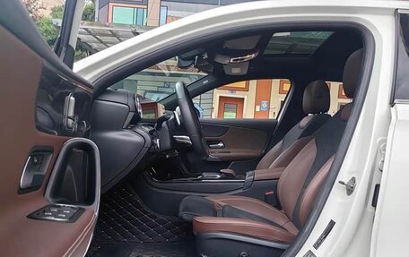 Mercedes-Benz A-Класс, 2022 год, 1 840 000 рублей, 9 фотография