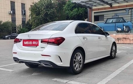 Mercedes-Benz A-Класс, 2022 год, 1 840 000 рублей, 4 фотография