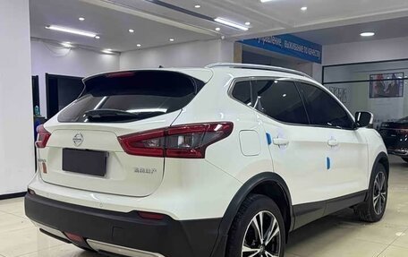 Nissan Qashqai, 2022 год, 1 890 000 рублей, 6 фотография