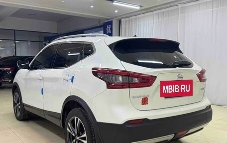 Nissan Qashqai, 2022 год, 1 890 000 рублей, 5 фотография