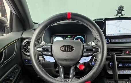 Hyundai Kona I, 2022 год, 2 445 000 рублей, 9 фотография