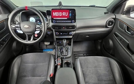 Hyundai Kona I, 2022 год, 2 445 000 рублей, 5 фотография