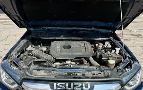 Isuzu D-Max, 2024 год, 3 650 000 рублей, 8 фотография