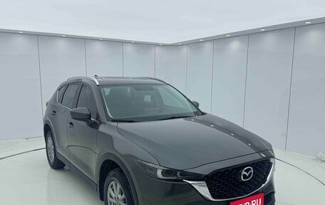 Mazda CX-5 II, 2022 год, 2 300 000 рублей, 1 фотография