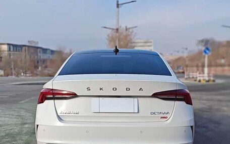 Skoda Octavia IV, 2022 год, 2 110 000 рублей, 5 фотография