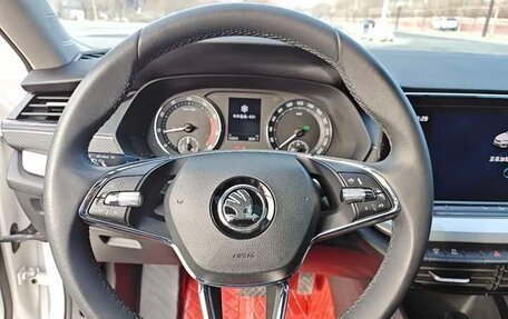 Skoda Octavia IV, 2022 год, 2 110 000 рублей, 13 фотография