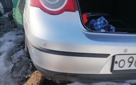 Volkswagen Passat B6, 2005 год, 150 000 рублей, 3 фотография