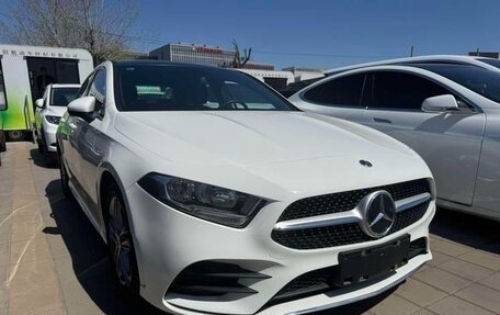 Mercedes-Benz A-Класс, 2022 год, 1 841 000 рублей, 3 фотография