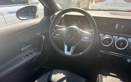 Mercedes-Benz A-Класс, 2022 год, 1 841 000 рублей, 6 фотография