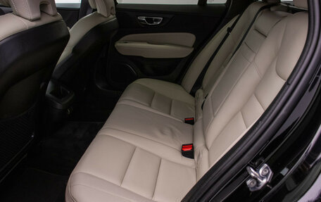 Volvo V60 II, 2020 год, 2 470 000 рублей, 10 фотография