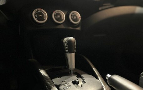 Mitsubishi Outlander III рестайлинг 3, 2006 год, 950 000 рублей, 17 фотография