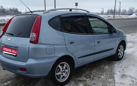 Chevrolet Rezzo, 2006 год, 700 000 рублей, 3 фотография