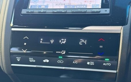 Honda Fit III, 2015 год, 990 000 рублей, 16 фотография