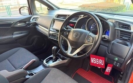Honda Fit III, 2015 год, 990 000 рублей, 17 фотография