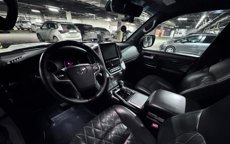 Toyota Land Cruiser 200, 2018 год, 6 400 000 рублей, 11 фотография