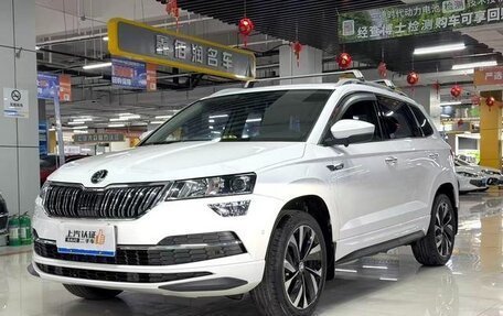 Skoda Karoq I, 2022 год, 2 094 000 рублей, 3 фотография