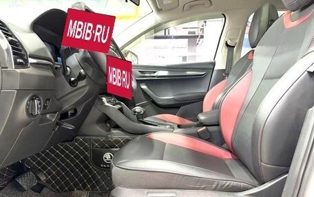 Skoda Karoq I, 2022 год, 2 094 000 рублей, 7 фотография