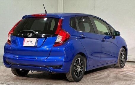 Honda Fit III, 2018 год, 930 000 рублей, 5 фотография