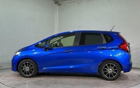 Honda Fit III, 2018 год, 930 000 рублей, 6 фотография