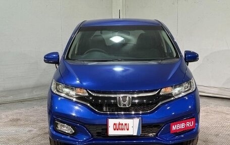 Honda Fit III, 2018 год, 930 000 рублей, 2 фотография